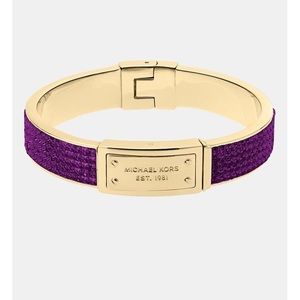 Michael Kors Logo Plaque Pavé Hinged Bangle